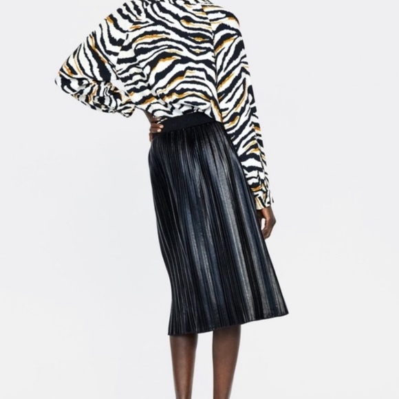 ZARA Faux Leather Pleated Midi Skirt - Picture 2 of 8